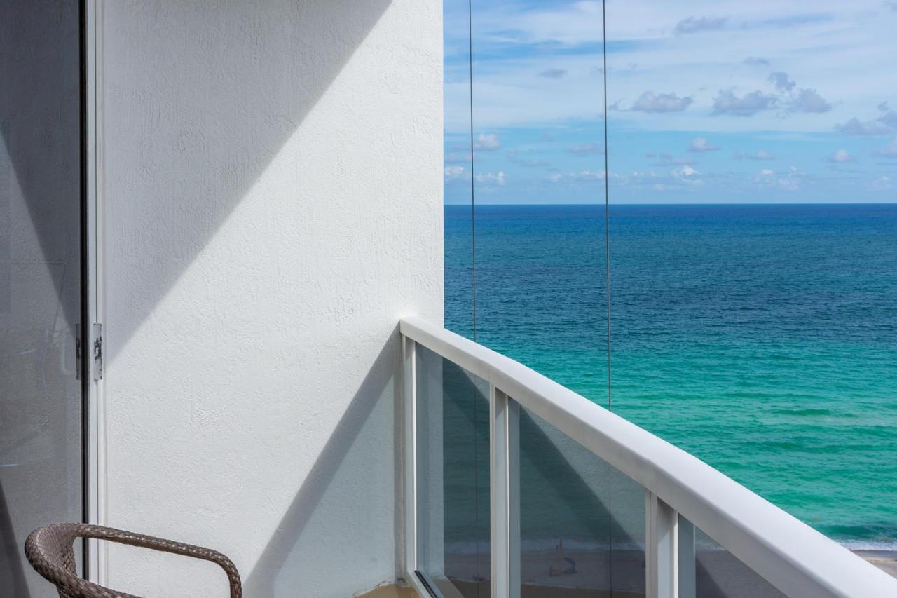 Hotel International Beach Tump Resort Ocean View 1100 Sf 1 Bed 1Bth Privately Owned Sunny Isles Miami Beach Exteriör bild